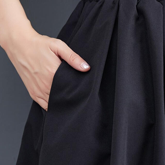 ～3L ウエストゴムバルーンロングスカート黒 レディースのスカート(ロングスカート)の商品写真