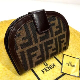 フェンディ(FENDI)のこむき様　売約済　フェンディ　財布　ズッカ/フェンディ　折財布　　二つ折り財布(財布)