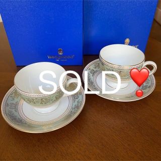 ウェッジウッド(WEDGWOOD)の【黒壺美品】ウェッジウッド★コロンビアセージグリーン★C/S 2客(食器)