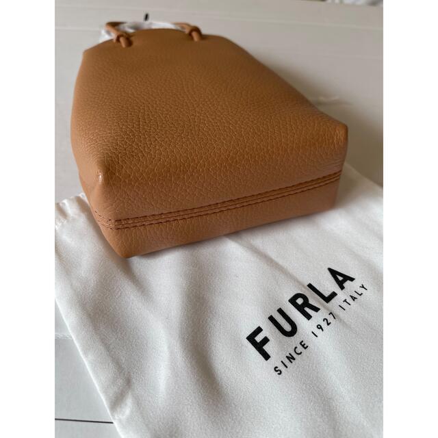 Furla(フルラ)のフルラ　★  エッセンシャル　ミニ　クロスボディバッグ　★  未使用 レディースのバッグ(ショルダーバッグ)の商品写真