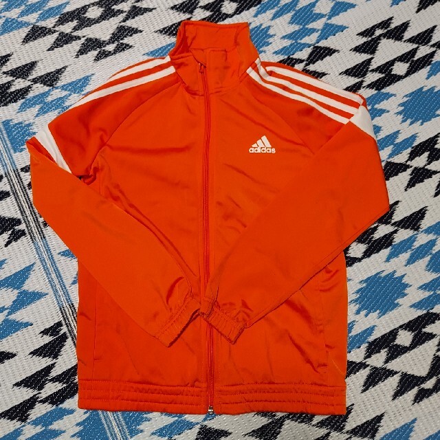 adidas(アディダス)のadidas　アディダス　オレンジジャージ キッズ/ベビー/マタニティのキッズ服男の子用(90cm~)(ジャケット/上着)の商品写真