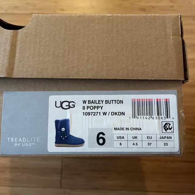 UGG(アグ)のUGG ショートブーツ レディースの靴/シューズ(ブーツ)の商品写真