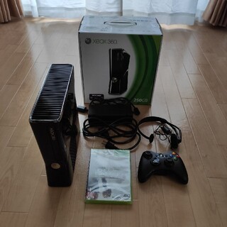 エックスボックス360(Xbox360)のXbox360 S 250GB(家庭用ゲーム機本体)