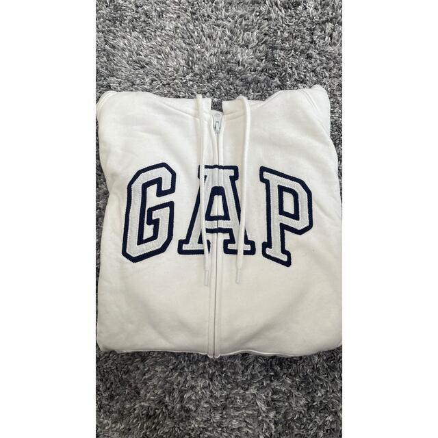 GAP(ギャップ)のgapパーカー白 レディースのトップス(パーカー)の商品写真