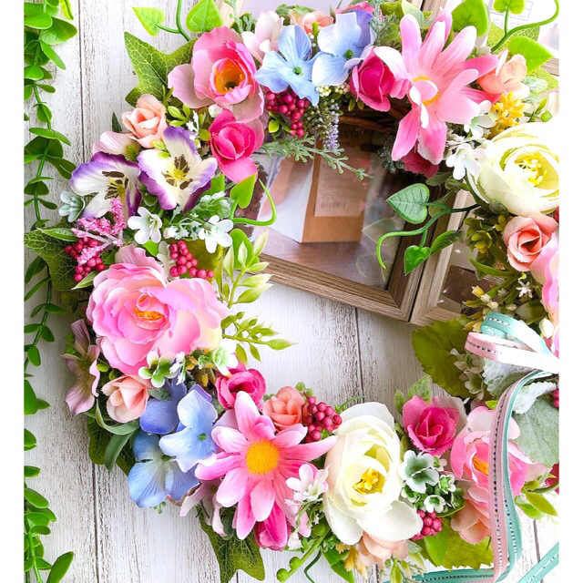 ハンドメイドフラワーリース　玄関リース　????お花いっぱいの色鮮やかなお花畑リース????　造花