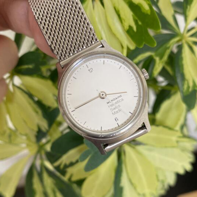 MONDAINE(モンディーン)のモンディーン  Mondaine Helvetica レディースのファッション小物(腕時計)の商品写真