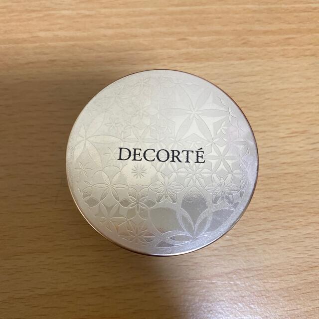 COSME DECORTE(コスメデコルテ)のDECORTEラメ入りパウダー♥️ほぼ未使用 コスメ/美容のベースメイク/化粧品(フェイスパウダー)の商品写真
