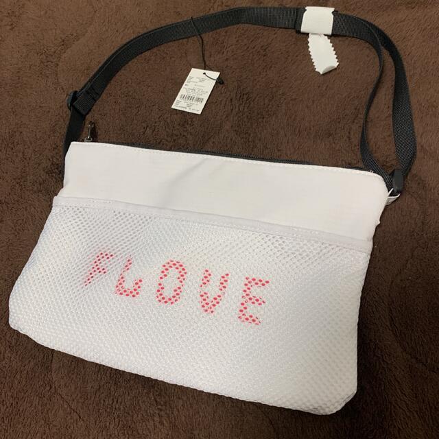 FLOVE(フローヴ)のフローヴ　バッグ レディースのバッグ(ショルダーバッグ)の商品写真