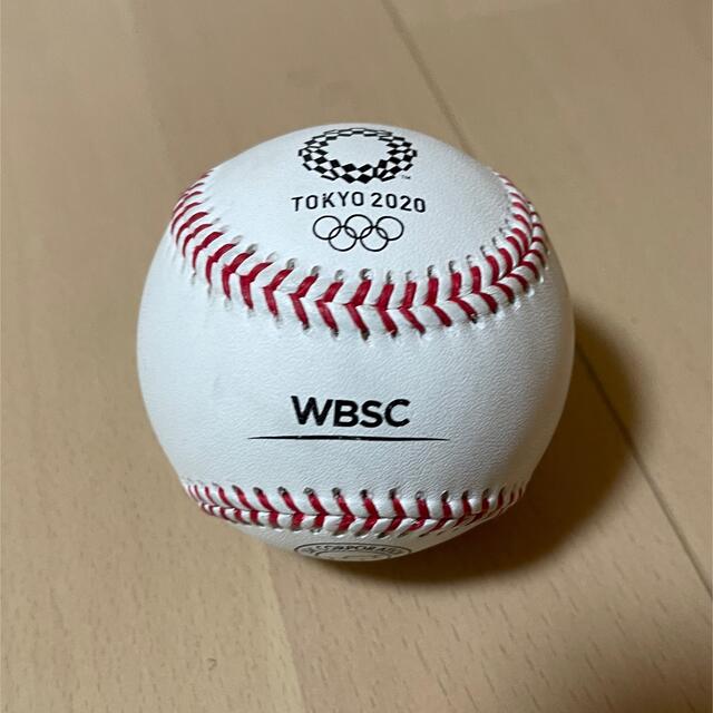 東京オリンピック野球試合球 スポーツ/アウトドアの野球(記念品/関連グッズ)の商品写真