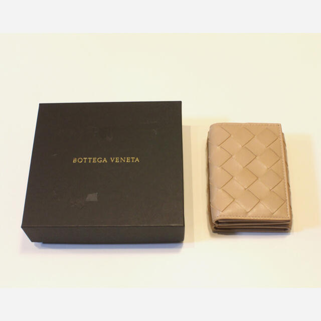 BOTTEGA VENETA ボッテガ・ヴェネタ　三つ折りフラップウォレット | フリマアプリ ラクマ