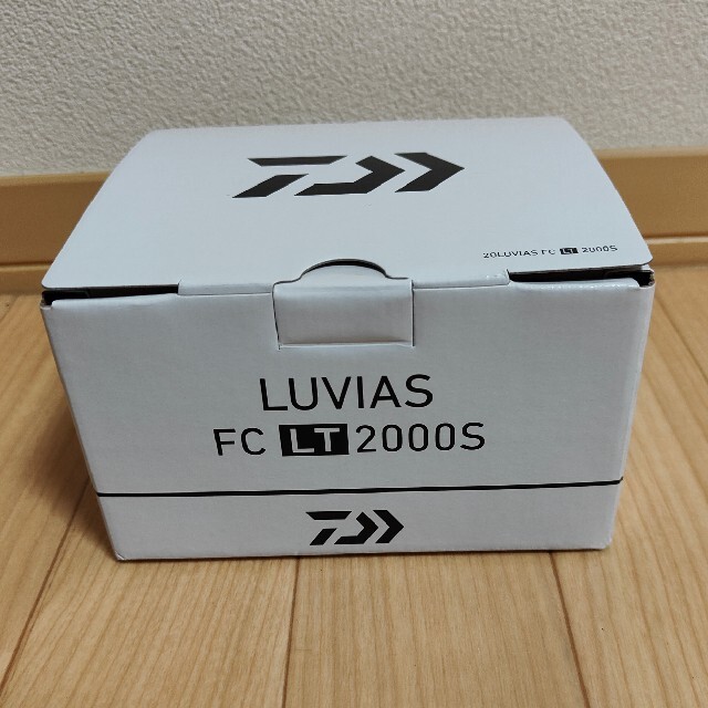 DAIWA(ダイワ)の新品未使用 ダイワ 20ルビアス FC LT2000S スポーツ/アウトドアのフィッシング(リール)の商品写真