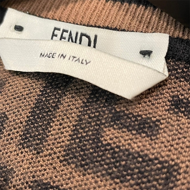 FENDI(フェンディ)のフェンディ FENDI FFニットセーター 19AW  レディース【中古】 レディースのトップス(ニット/セーター)の商品写真