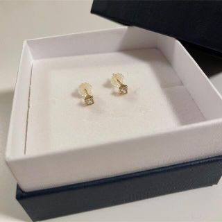 JEWELRY TSUTSUMI - ジュエリーツツミ K10 キュービックピアス 品質