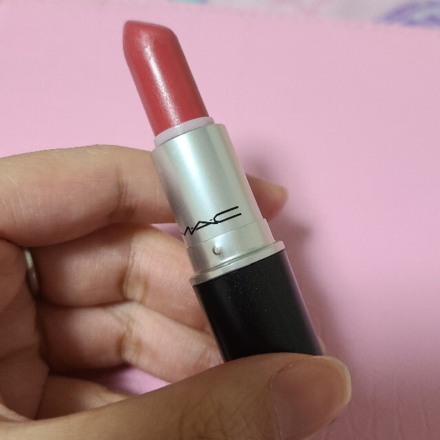 MAC(マック)の【2本セット売り】MAC リップスティック シーシアーとスウィートサクラのセット コスメ/美容のベースメイク/化粧品(口紅)の商品写真