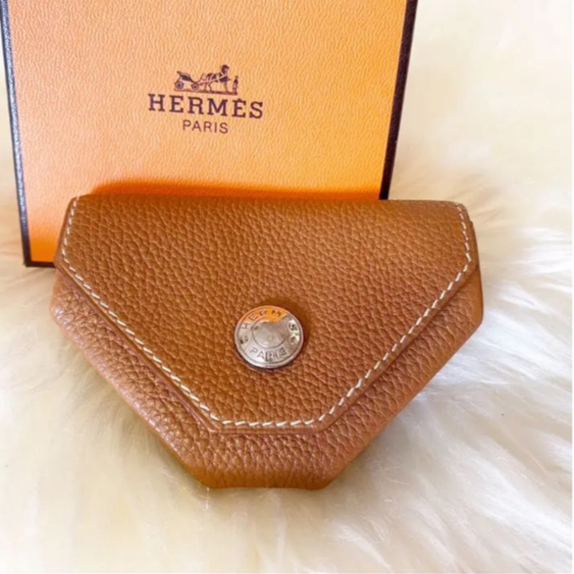 Hermes(エルメス)のエルメス　ルヴァンキャトル　コインケース　財布 レディースのファッション小物(コインケース)の商品写真