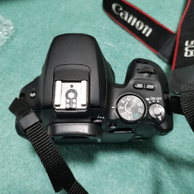 Canon EOS KISS X9 ボディ 3
