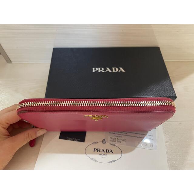 PRADA(プラダ)のプラダ PRADA 長財布 ラウンドファスナー1ML506 サフィアーノ　ピンク メンズのファッション小物(長財布)の商品写真