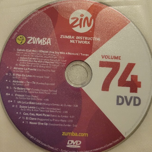 ZUMBA　ズンバ　CD DVDのセット 1