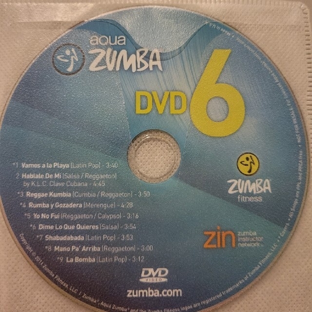 Zumba(ズンバ)のAQUA　ZUMBA　アクア　ズンバ　CD DVDのセット エンタメ/ホビーのDVD/ブルーレイ(スポーツ/フィットネス)の商品写真