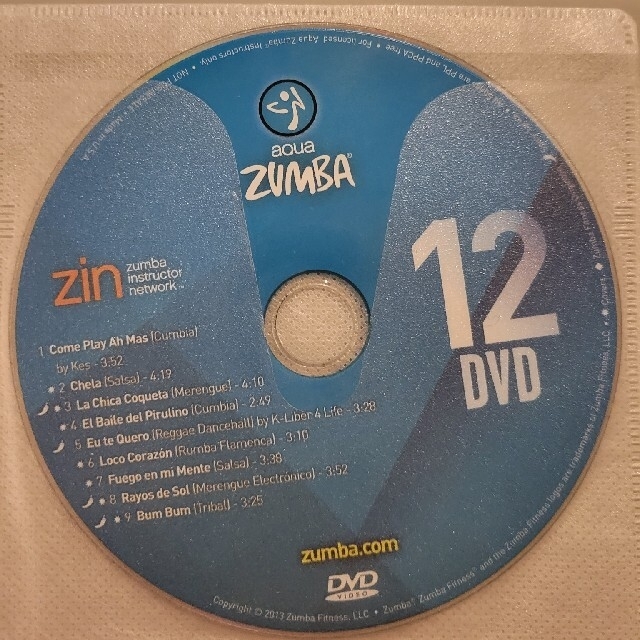 Zumba(ズンバ)のAQUA　ZUMBA　アクア　ズンバ　CD DVDのセット エンタメ/ホビーのDVD/ブルーレイ(スポーツ/フィットネス)の商品写真