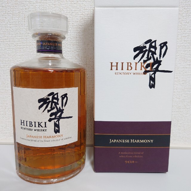 SUNTORY 響 JAPANESE HARMONY 700ml のアイテムを ウイスキー