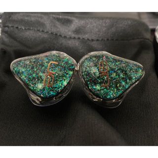 美品 ULTIMATE EARS UE LIVE TO-GO Emerald (ヘッドフォン/イヤフォン)