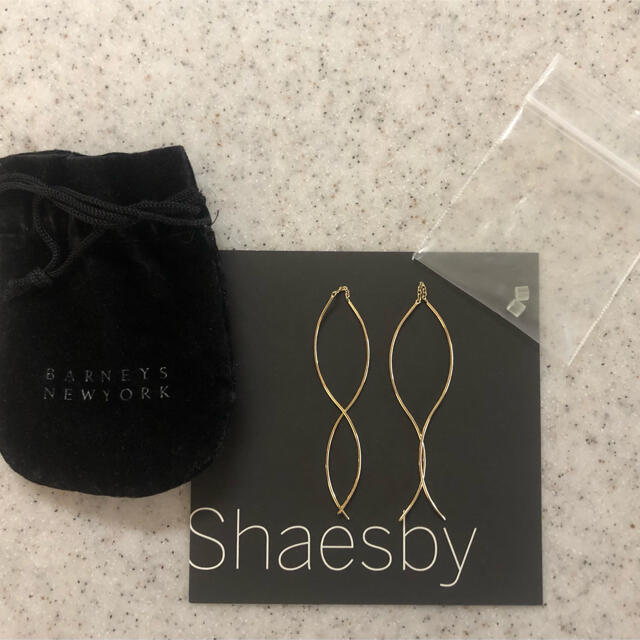 BARNEYS NEW YORK(バーニーズニューヨーク)のご専用　shaesby 14k カーヴドスレッドスルーピアス　6㎝サイズ レディースのアクセサリー(ピアス)の商品写真