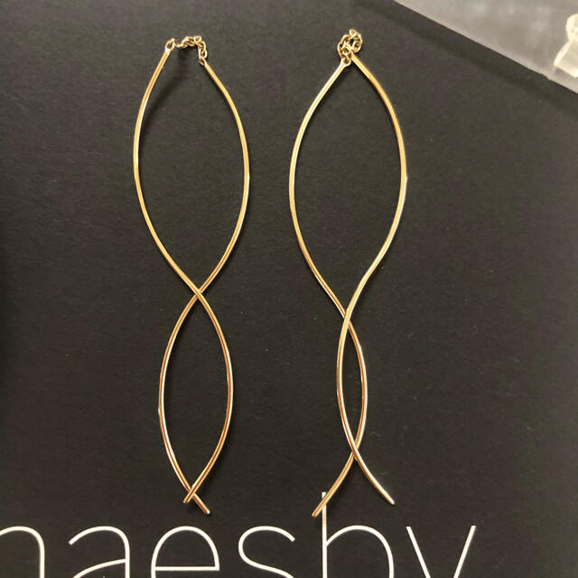 BARNEYS NEW YORK(バーニーズニューヨーク)のご専用　shaesby 14k カーヴドスレッドスルーピアス　6㎝サイズ レディースのアクセサリー(ピアス)の商品写真