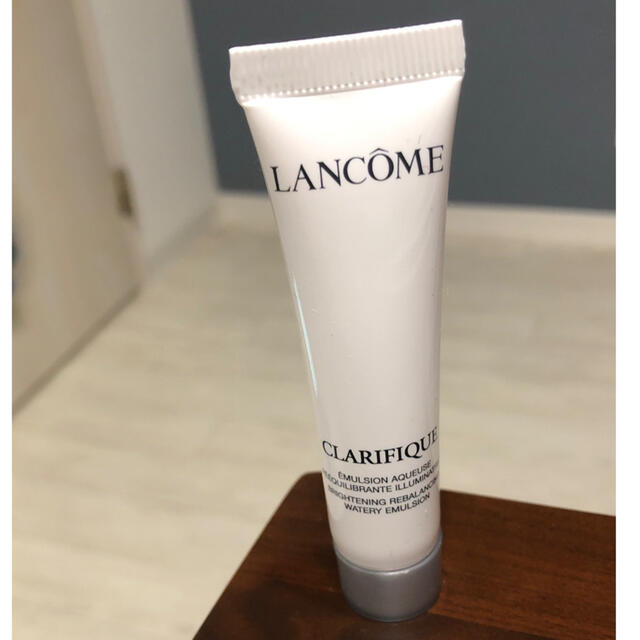 LANCOME(ランコム)の【新品未開封】ランコム　クラリフィック　バランシング　ウォータリーエマルジョン コスメ/美容のスキンケア/基礎化粧品(乳液/ミルク)の商品写真