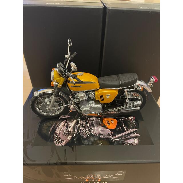 ミニチャンプス pma Honda CB750 1:12スケール ミニチャンプス pma Honda CB750 1:12スケール