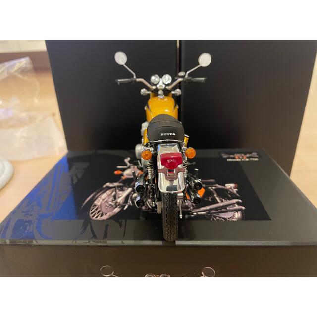 ミニチャンプス pma Honda CB750 1:12スケール ミニチャンプス pma Honda CB750 1:12スケール