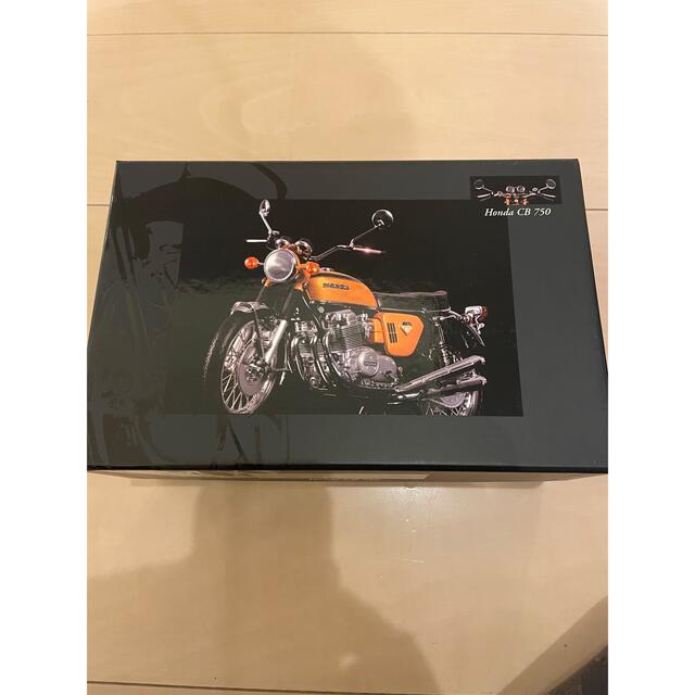 ミニチャンプス pma Honda CB750 1:12スケール ミニチャンプス pma Honda CB750 1:12スケール