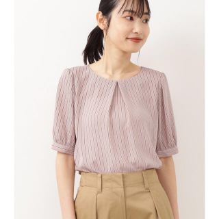 ナチュラルビューティーベーシック(NATURAL BEAUTY BASIC)の新品　NATURAL BEAUTY BASIC ブラウス(シャツ/ブラウス(半袖/袖なし))