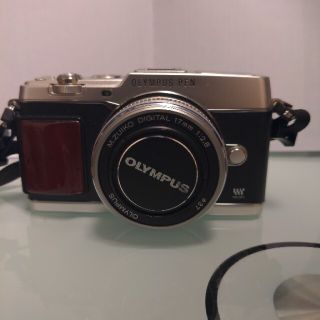 OLYMPUSPEN e-p5 Premium 明日12時までの出品-eastgate.mk