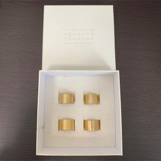 メゾンマルジェラ(Maison Margiela（旧Maison Martin Margiela）)のMaison Martin Margiela 4連リング 真鍮 ゴールドシルバー(リング(指輪))