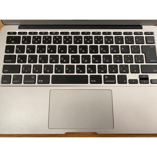 Mac (Apple)(マック)の【美品】即時発送OK！MacBook Air MJVM2J/A 2015年モデル スマホ/家電/カメラのPC/タブレット(ノートPC)の商品写真