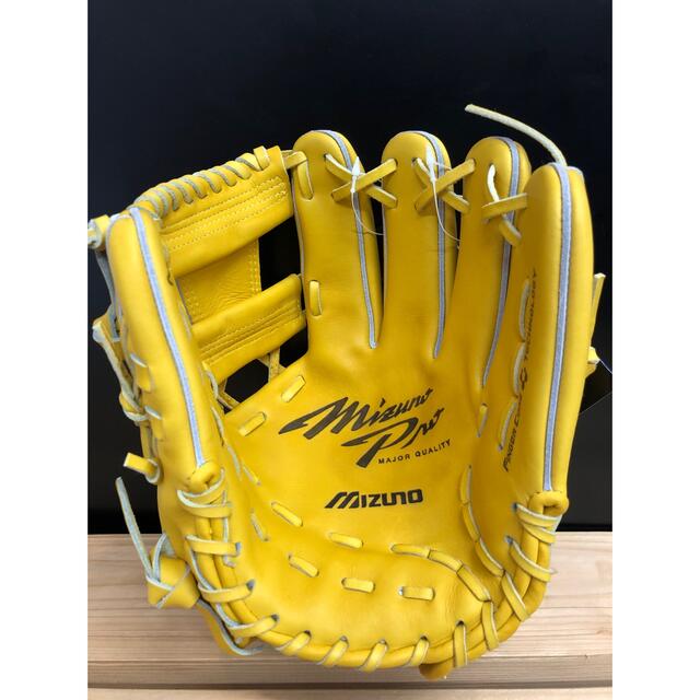 MIZUNO(ミズノ)の超高級品！ミズノプロ 硬式用グローブ 内野用 定価60,500円税込 スポーツ/アウトドアの野球(グローブ)の商品写真