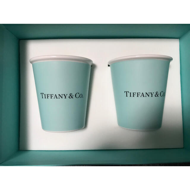 Tiffany & Co.(ティファニー)の最終値下げ！！ティファニー　ボーンチャイナ紙コップ陶器 インテリア/住まい/日用品のキッチン/食器(グラス/カップ)の商品写真