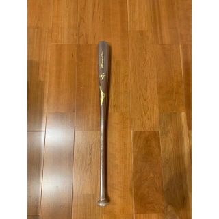 硬式木製バット メイプル素材 ミズノプロ ロイヤルエクストラ 二岡