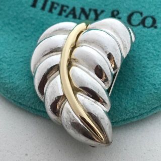 ティファニー(Tiffany & Co.)のTiffany ヴィンテージリーフ　ブローチ希少(ブローチ/コサージュ)