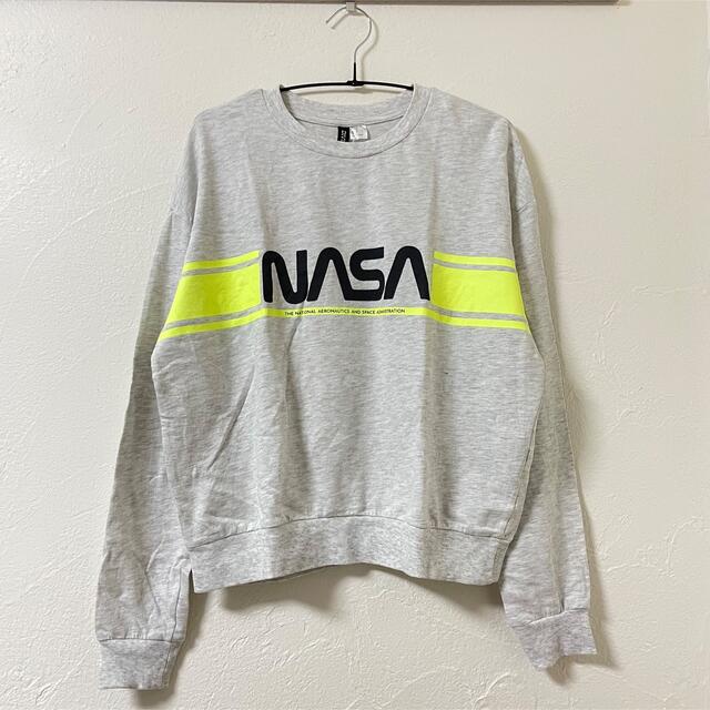 H&M(エイチアンドエム)のH&M  NASA  ロンT レディースのトップス(Tシャツ(長袖/七分))の商品写真