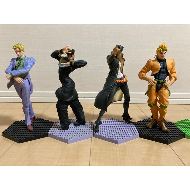 BANDAI(バンダイ)のジョジョ　フィギュアセット　箱なし エンタメ/ホビーのフィギュア(ゲームキャラクター)の商品写真