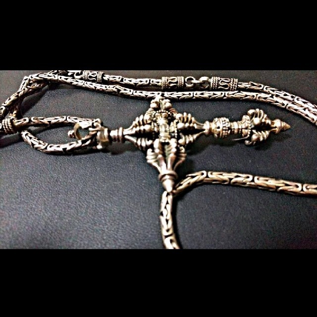 AVALANCHE(アヴァランチ)のSILVER925 Big CROSS PENDANT & 925 CHAIN メンズのアクセサリー(ネックレス)の商品写真