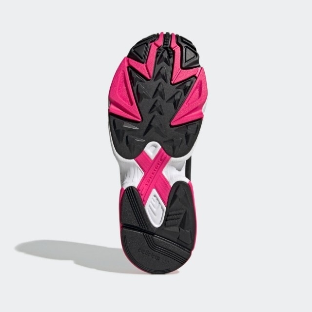 adidas(アディダス)の【ちゃまめ様専用】adidas ファルコン W EE5123 23.5 レディースの靴/シューズ(スニーカー)の商品写真