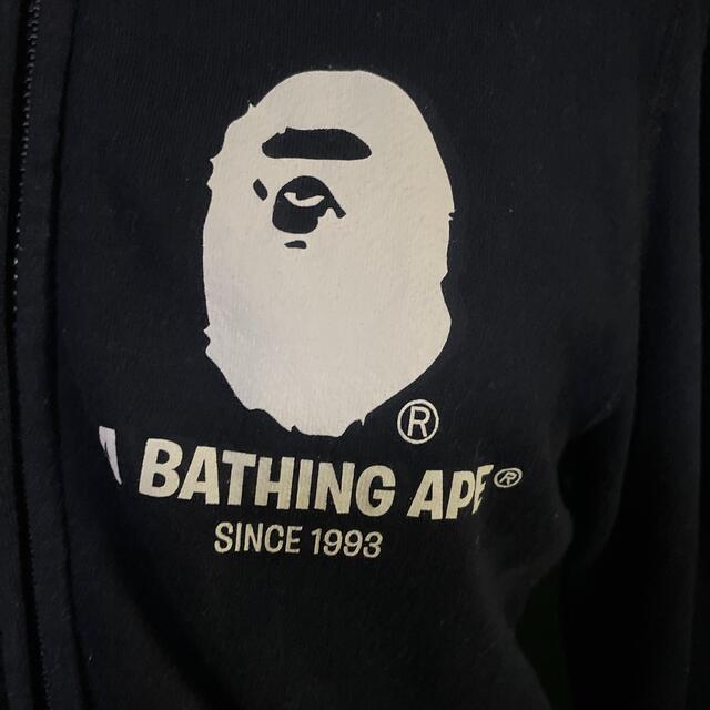 A BATHING APE(アベイシングエイプ)のBAPE エイプ　レディース　パーカー　Sサイズ レディースのトップス(パーカー)の商品写真