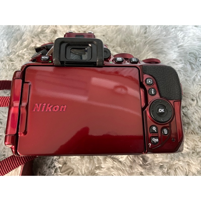 Nikon D5500 ダブルズームキット RED＋単焦点レンズ