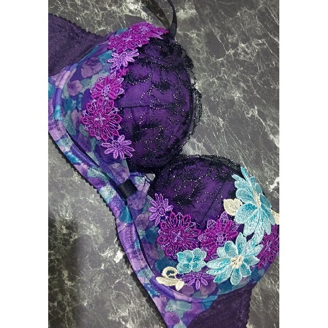 新作❤Wacoal❤サルート❤51g❤リボンブラ&ソング❤ | www.jarussi.com.br