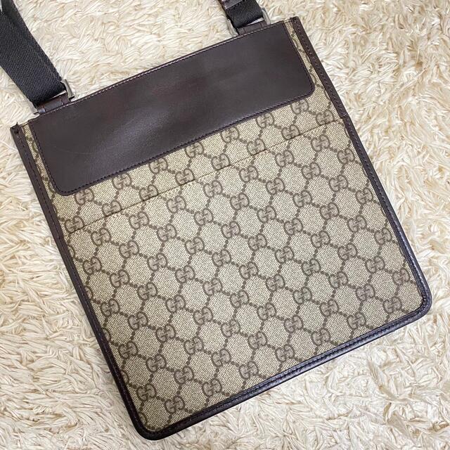 Gucci - 美品♡グッチ ショルダーバッグ スクエア型 GG 総柄 PVC