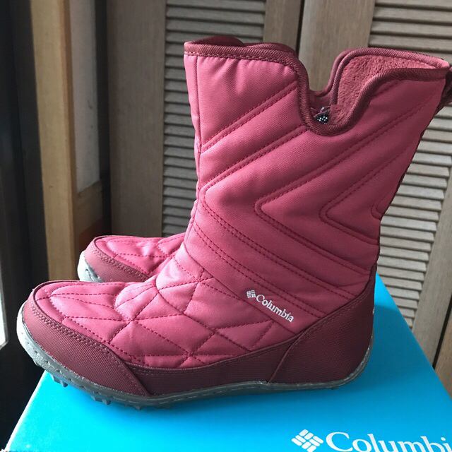 Columbia(コロンビア)の【美品・最終価格】Columbia スノーブーツ 24cm  レディースの靴/シューズ(ブーツ)の商品写真