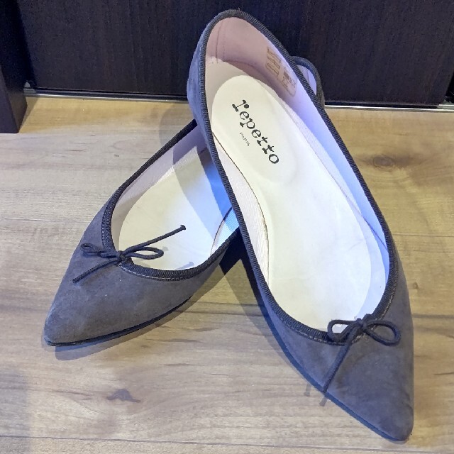 豊富な人気 repetto Repetto ポインテッドトゥ パンプスの通販 by くま's shop｜レペットならラクマ